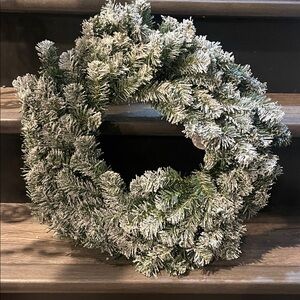 Snow-Kissed Green Holiday Wreath